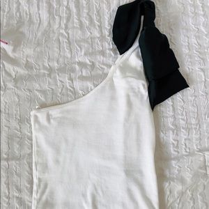 one shoulder top